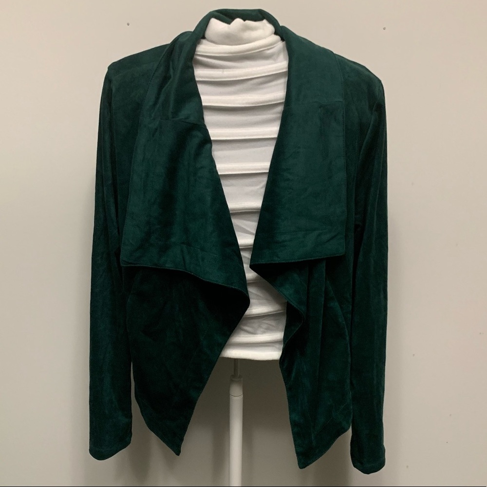 NWT Romeo + Juliet couture suede blazer
